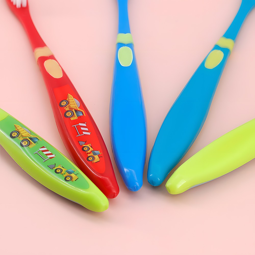 High Quality Soft Children′s Tooth Brush with Medium Nylon Bristles Kid Toothbrush
