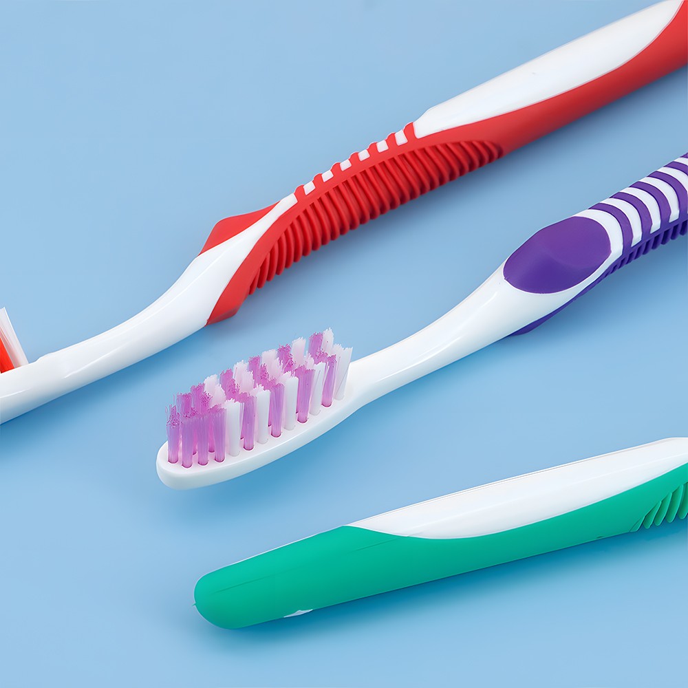 Custom Unique Personal PP/Nylon Oral Care Adult/Travel Toothbrush