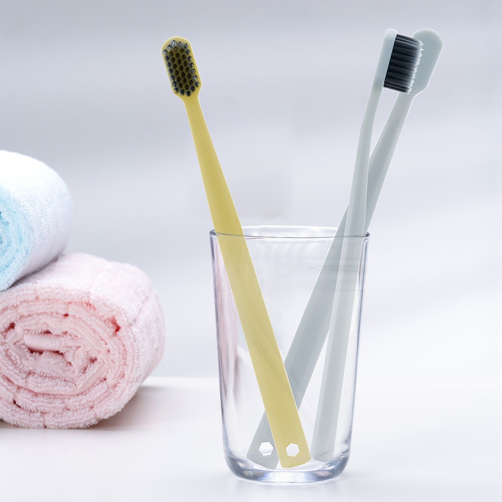 Small Head Toothbrush Extra Soft PBT Bristle Color Contrast Design Luxury Toothbrush Plastic for Manual