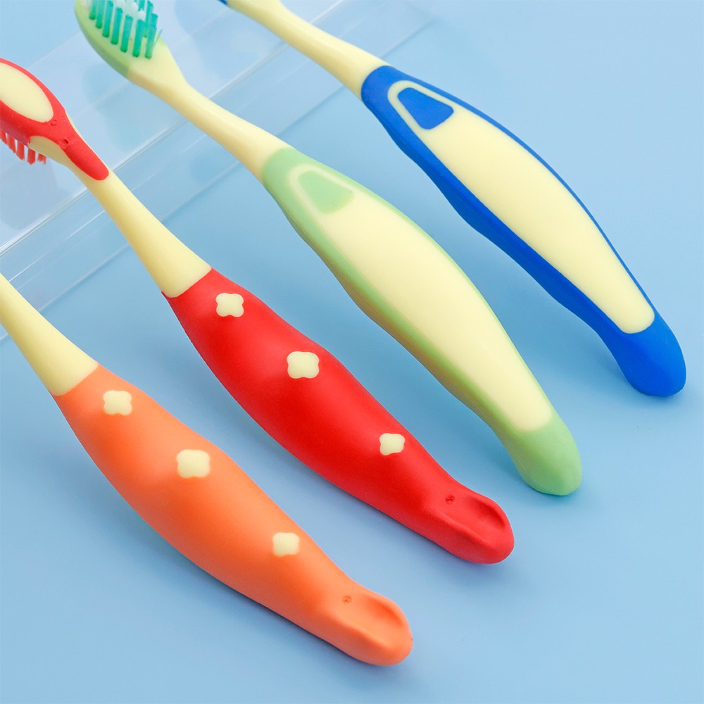 OEM Kids Toothbrush Supplier Dental Care Kit Soft Bristle Plastic Toothbrush for Children