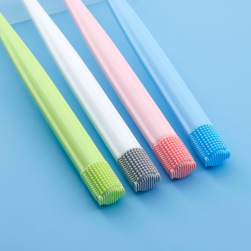 High Quality Pretty Adult Manual Tooth Brushes Soft Medium Nylon Bristles Toothbrush with Tongue Cleaner