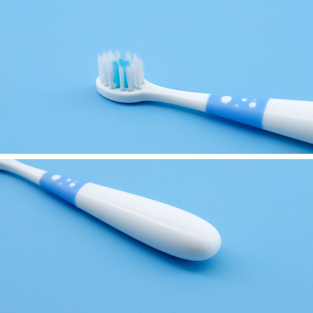 Customizable Logo Soft Children′s Toothbrush with Colorful Handle Manual Use for Home Use