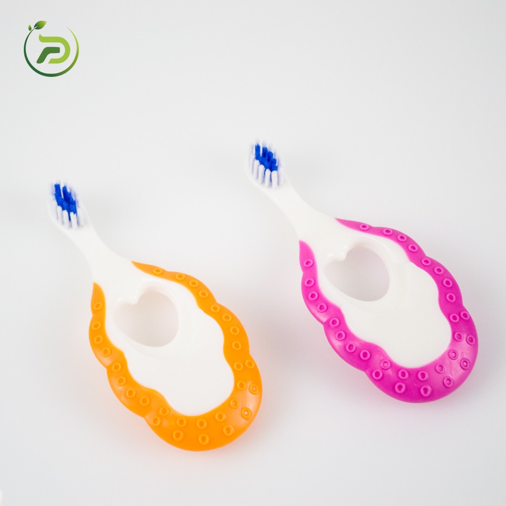 Wholesale Children′s Toothbrush with Custom Logo Medium Bristle Type Directly From Manufacturer
