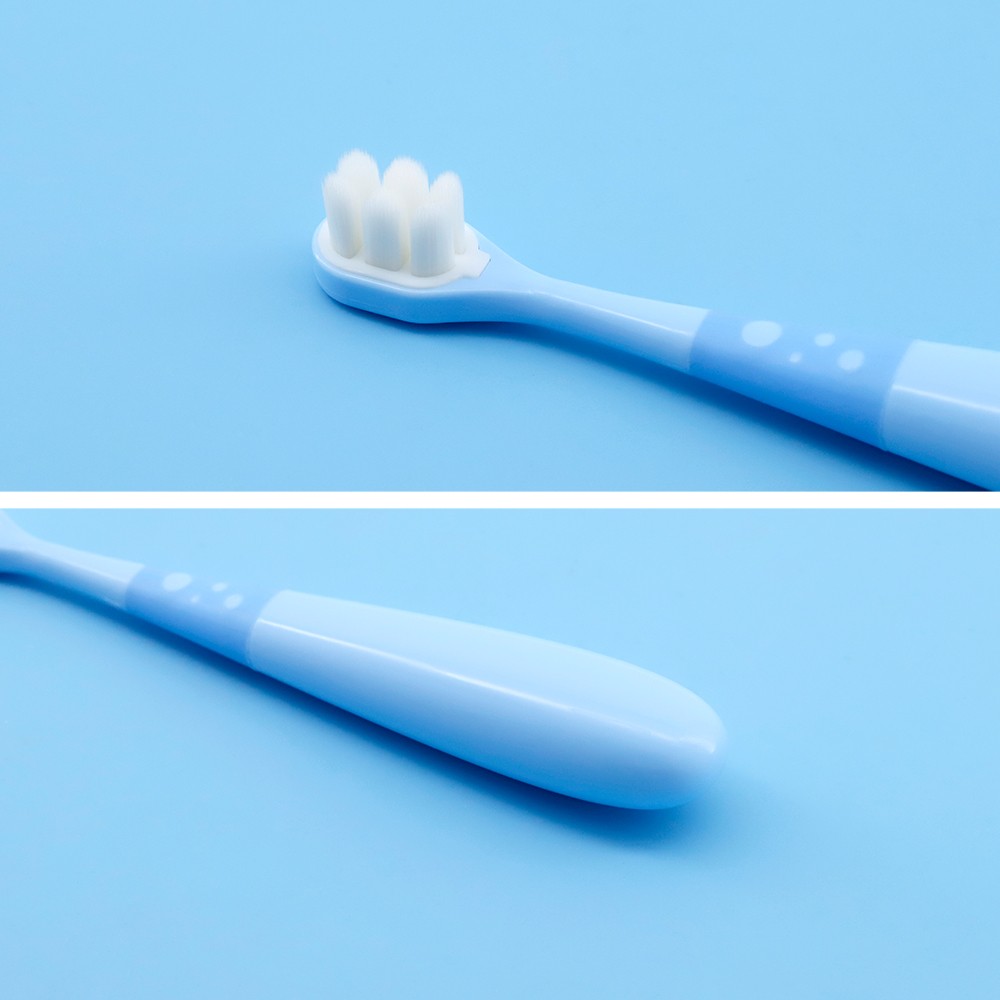 Customizable Logo Soft Children′s Toothbrush with Colorful Handle Manual Use for Home Use