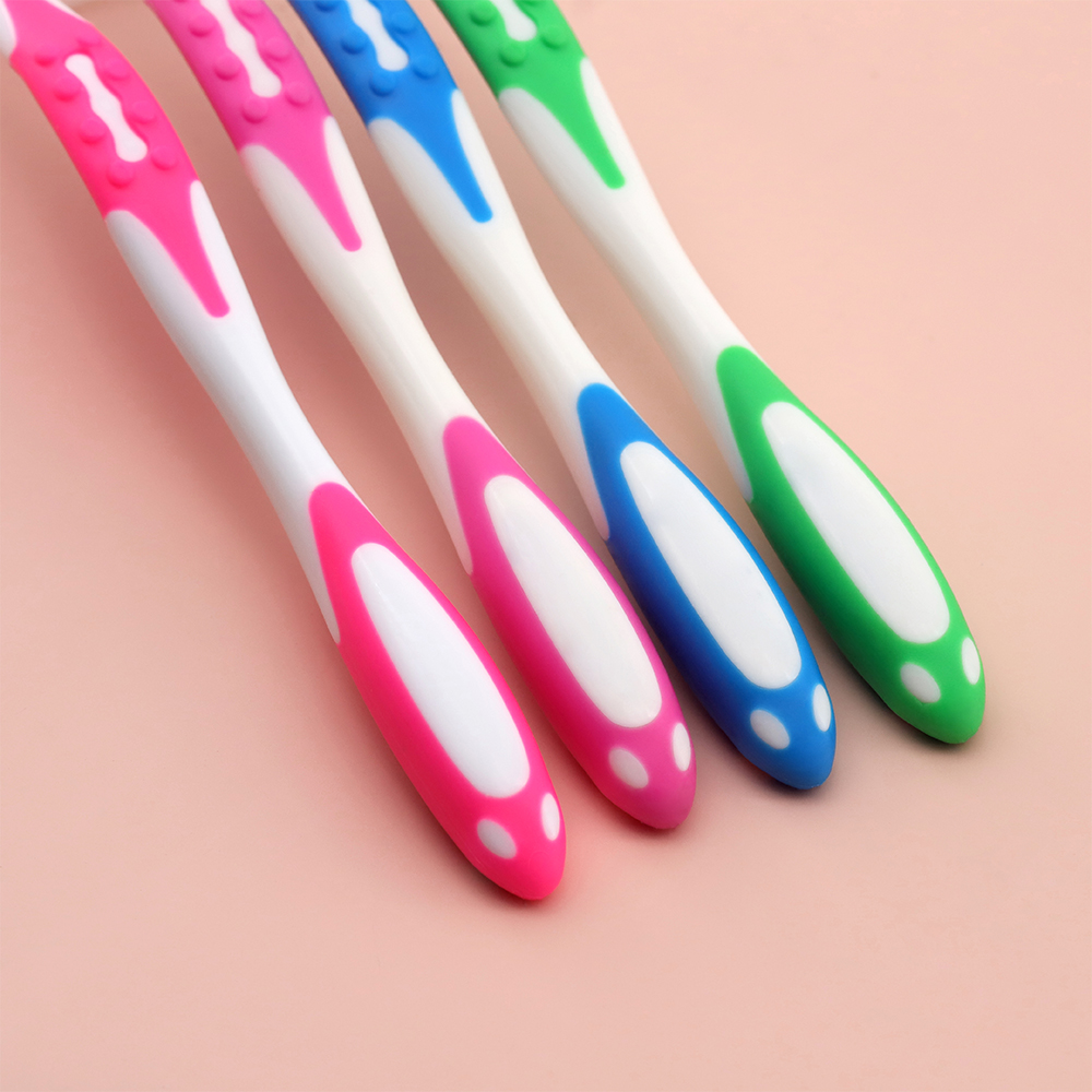 Custom Blister Plastic Manual Toothbrush with Soft Nylon Bristles for Home Use