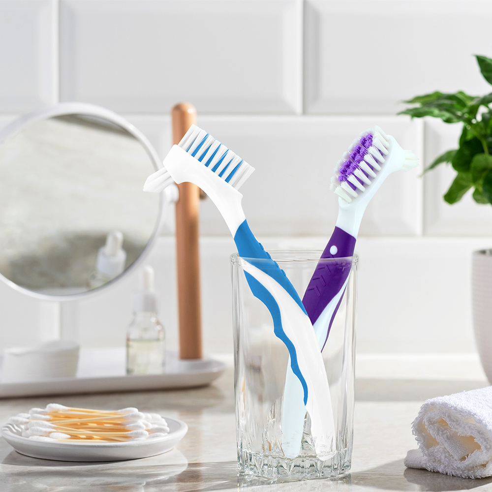 custom denture cleaning brush manufacturer China