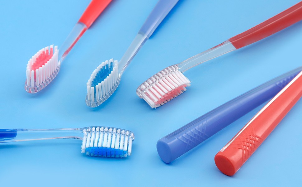 adult u shape toothbrush.jpg