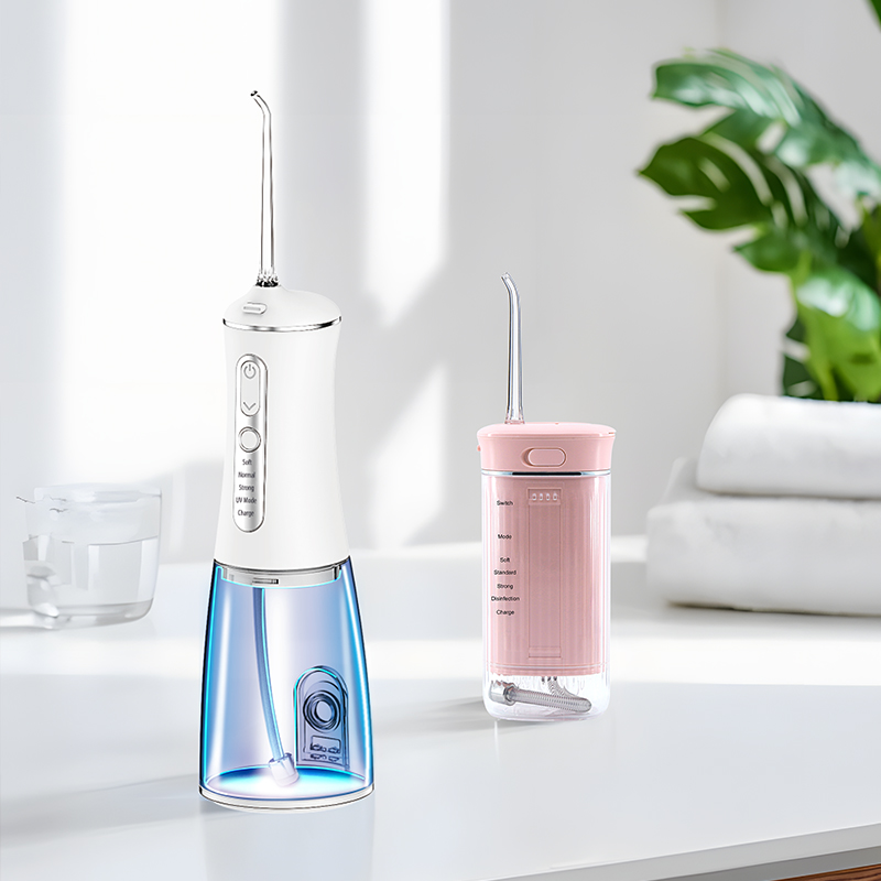 Oral irrigators (water flossers).jpg Oral irrigators (water flossers).jpg